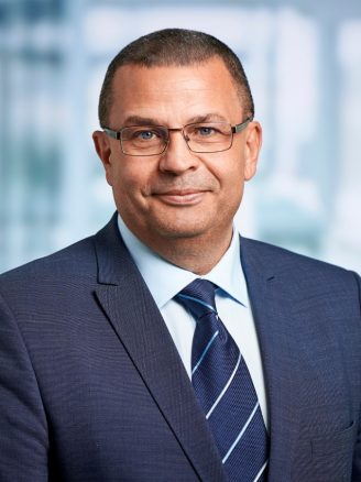 Giovanni Di Santis Insurance Consultant